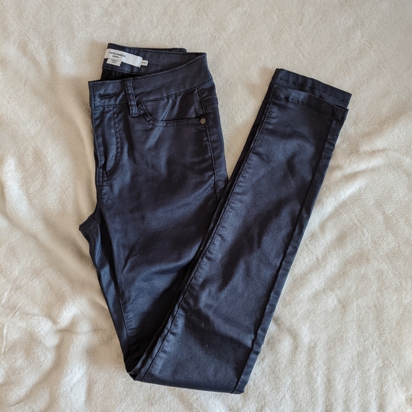 Vero Moda pants - Picture 2 of 5